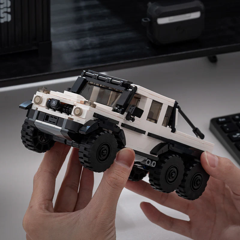 6x6 G-Wagon - Image 8