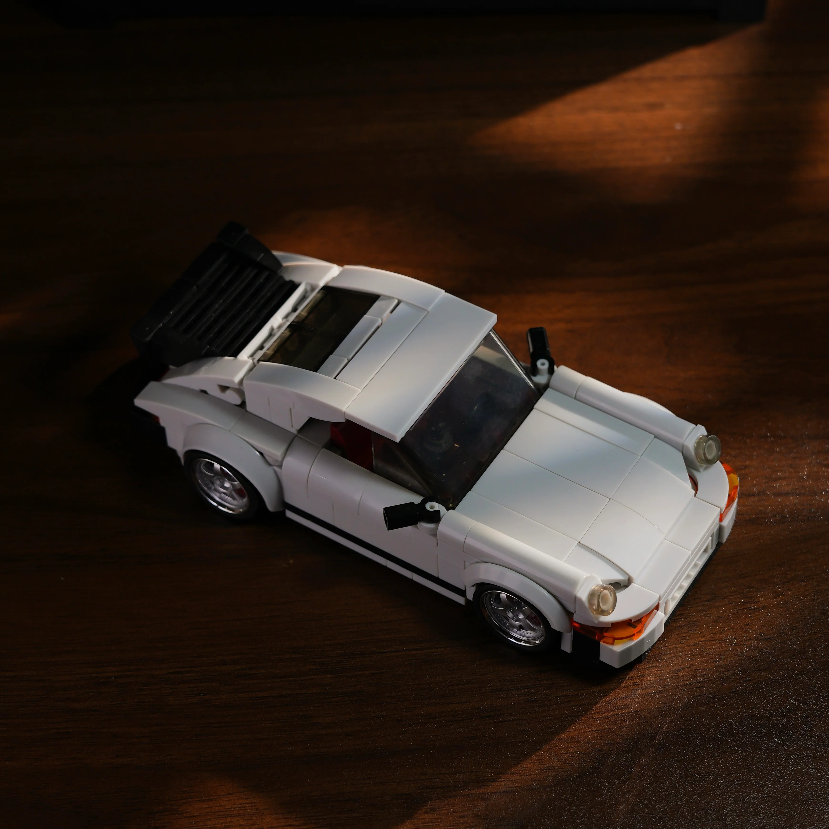930 Turbo Classic - Image 14