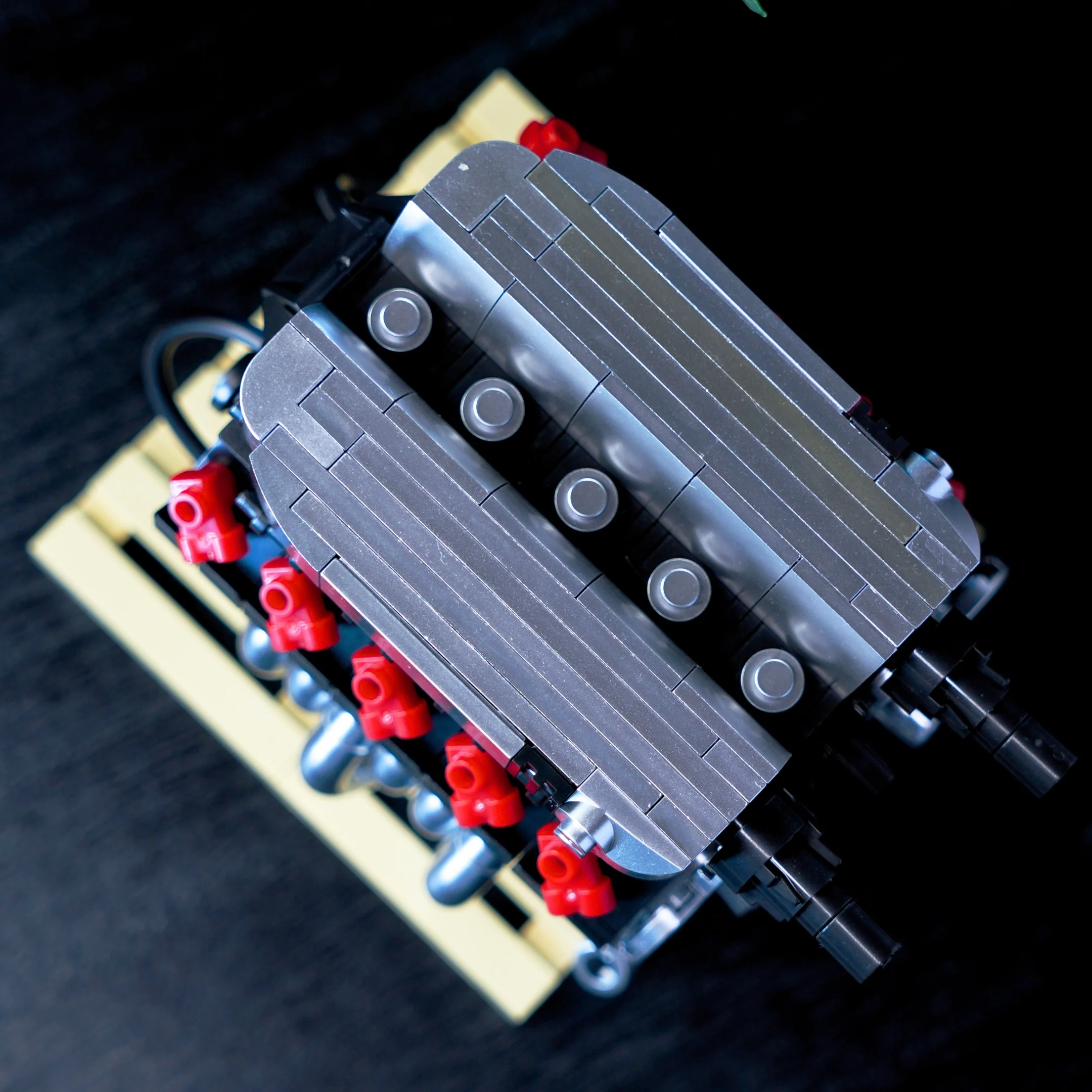 R8 V10 Mini Engine - Image 9
